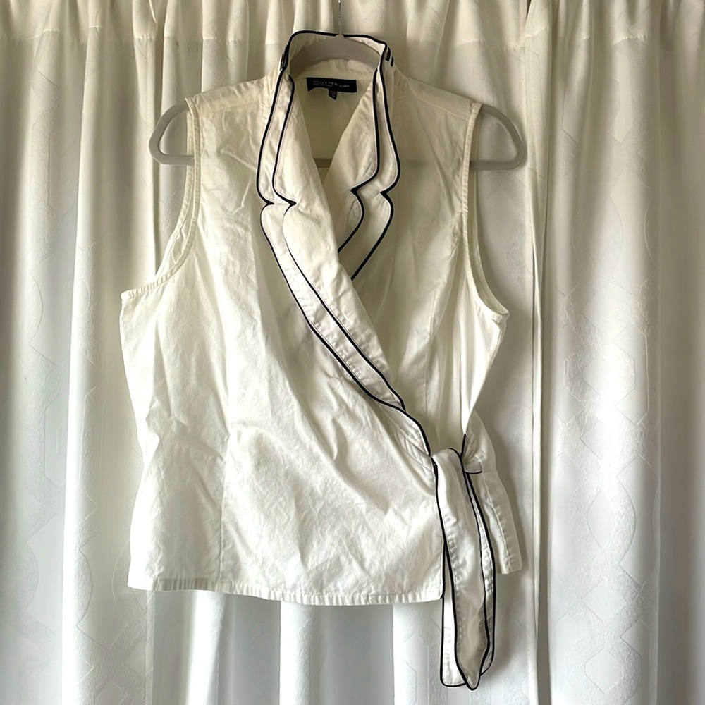 Jones New York sleeveless